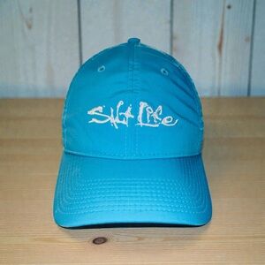Salt Life Adjustable Trucker Hat Worn Twice EUC